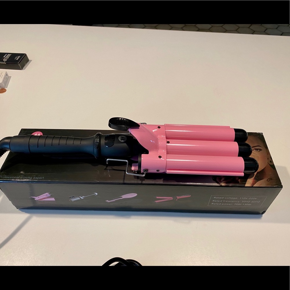 3 barrel curling iron/wave iron